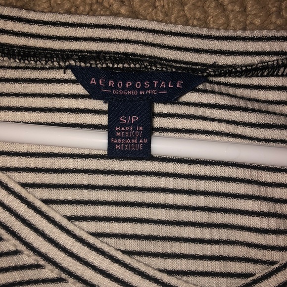 Ruffly Aeropostale Striped Crop Top - Picture 2 of 3
